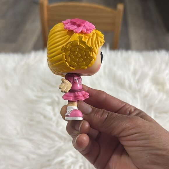 Jollibee Hetty Spaghetti Funko - Picture 2 of 5